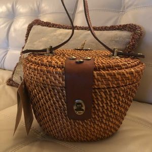 NWT Vintage Patricia Nash Caselle Basket handbag